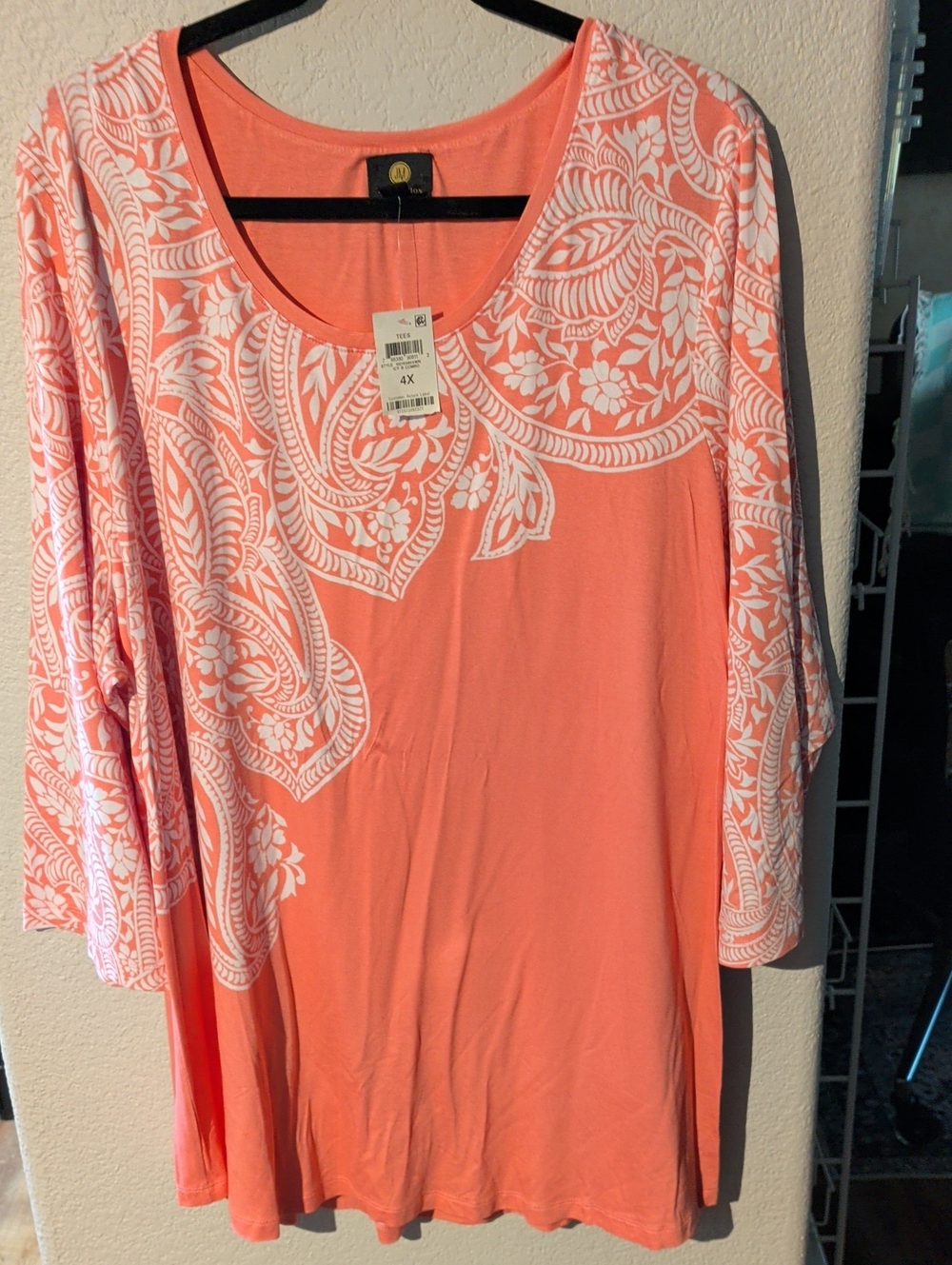 JM Collection Coral and White Scoop Neck Printed Long Sleeve Top 4X NWT